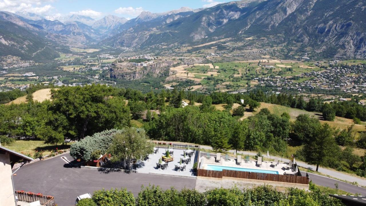 Au Bon Logis Hotel ริซูล ภายนอก รูปภาพ